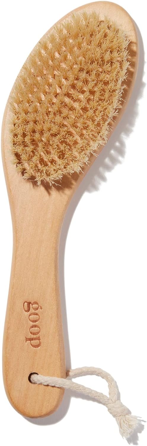 goop Beauty Dry Brush | Exfoliating & Detoxifying for Dry Skin | Wooden Brush with Natural Biodegradable Sisal Fibers | Sweeps Away Dead Skin Cells for Luminous, Smooth Skin | FSC-Certified